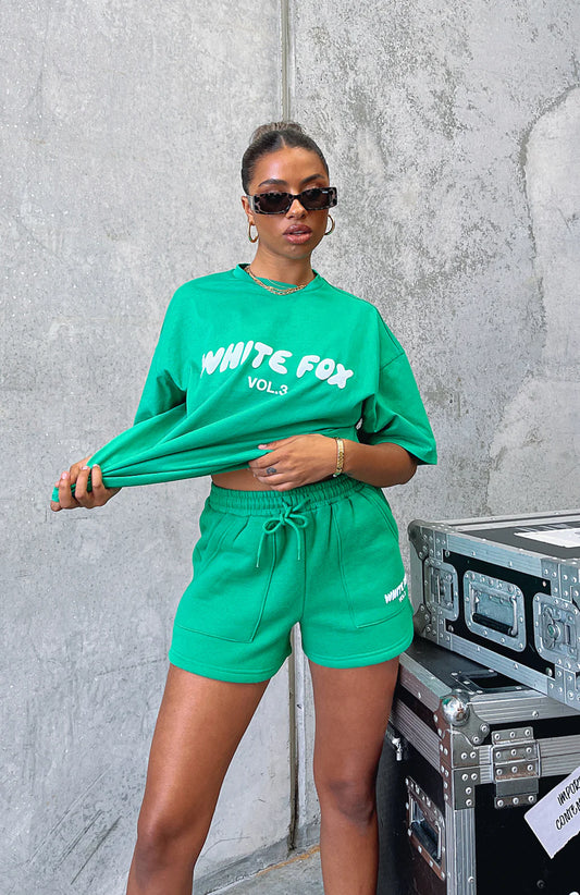 Vol3 White Fox Green Shorts Set